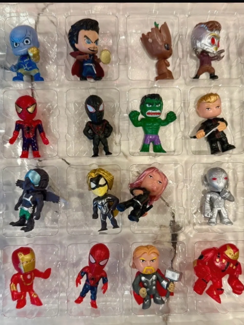 Advent calendar- action figures new